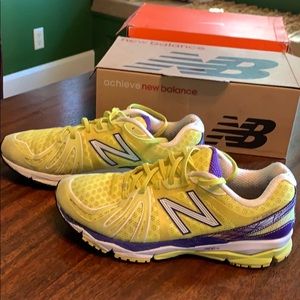 New Balance Rev lite Size W9